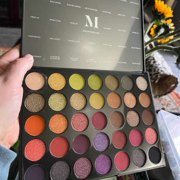 Morphe 35M Boss Mood Artistry Palette - Picture 1 of 3